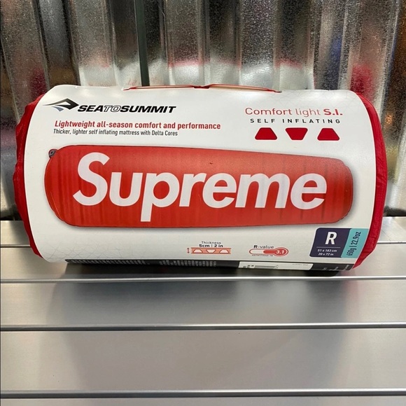 Supreme Other - 🆕 Supreme Self Inflating Sleeping Bag Red